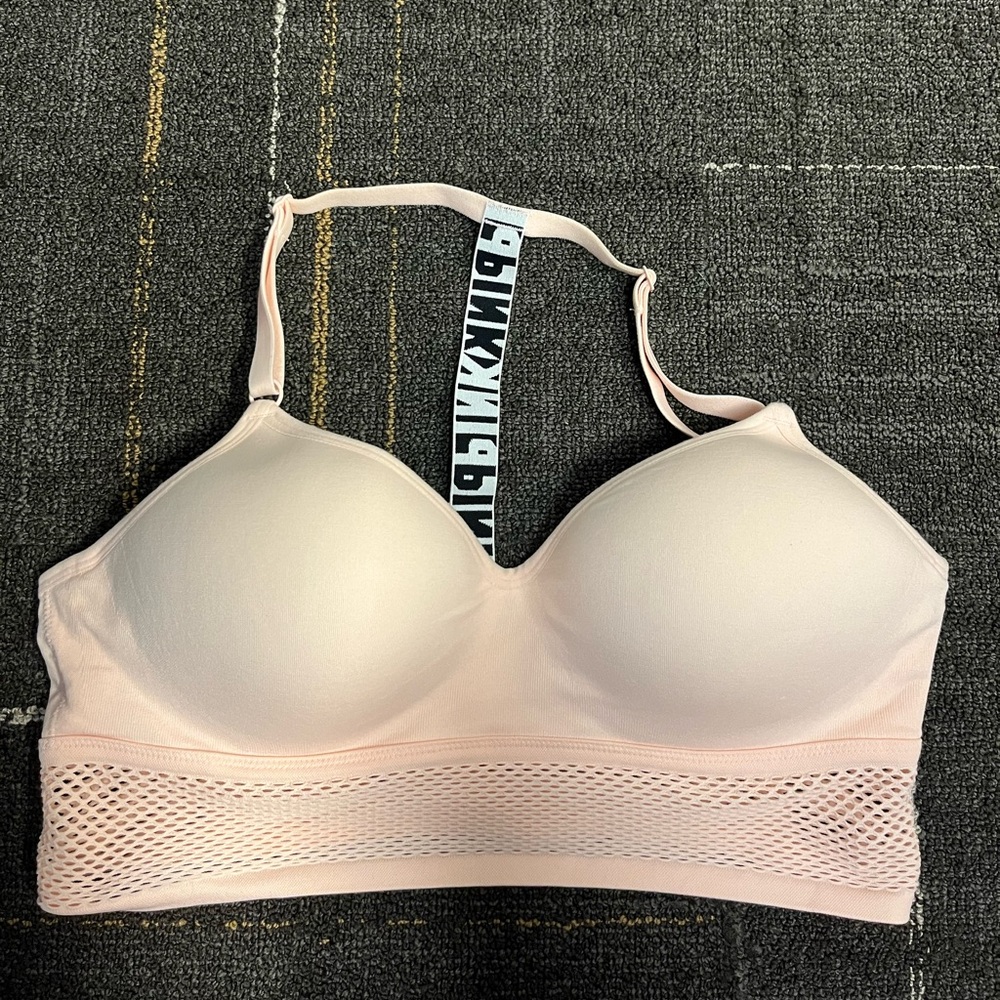 Victoria’s Secret pink bra sports bra. Size large.